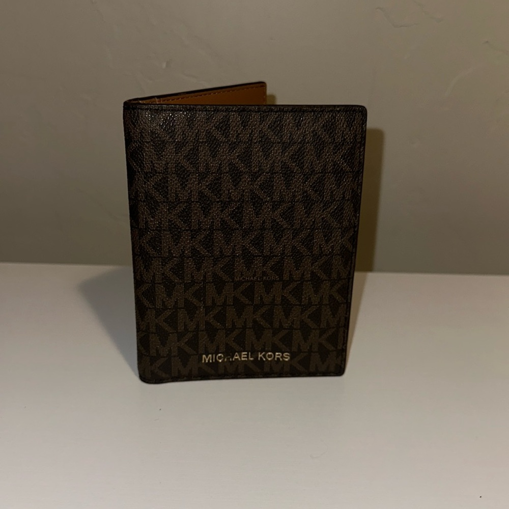 Michael Kors Card Case Holder Slim Wallet EUC